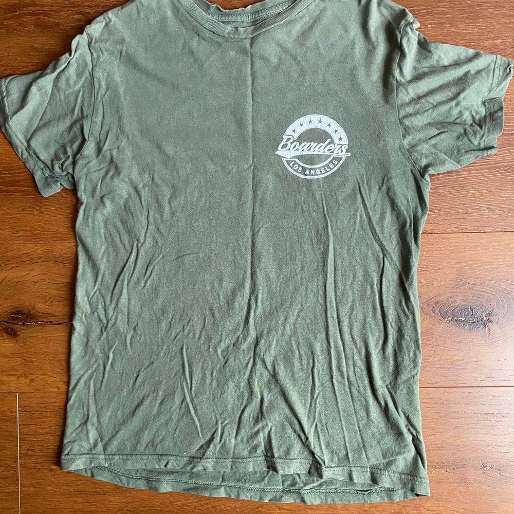 army green boarders skate tee
